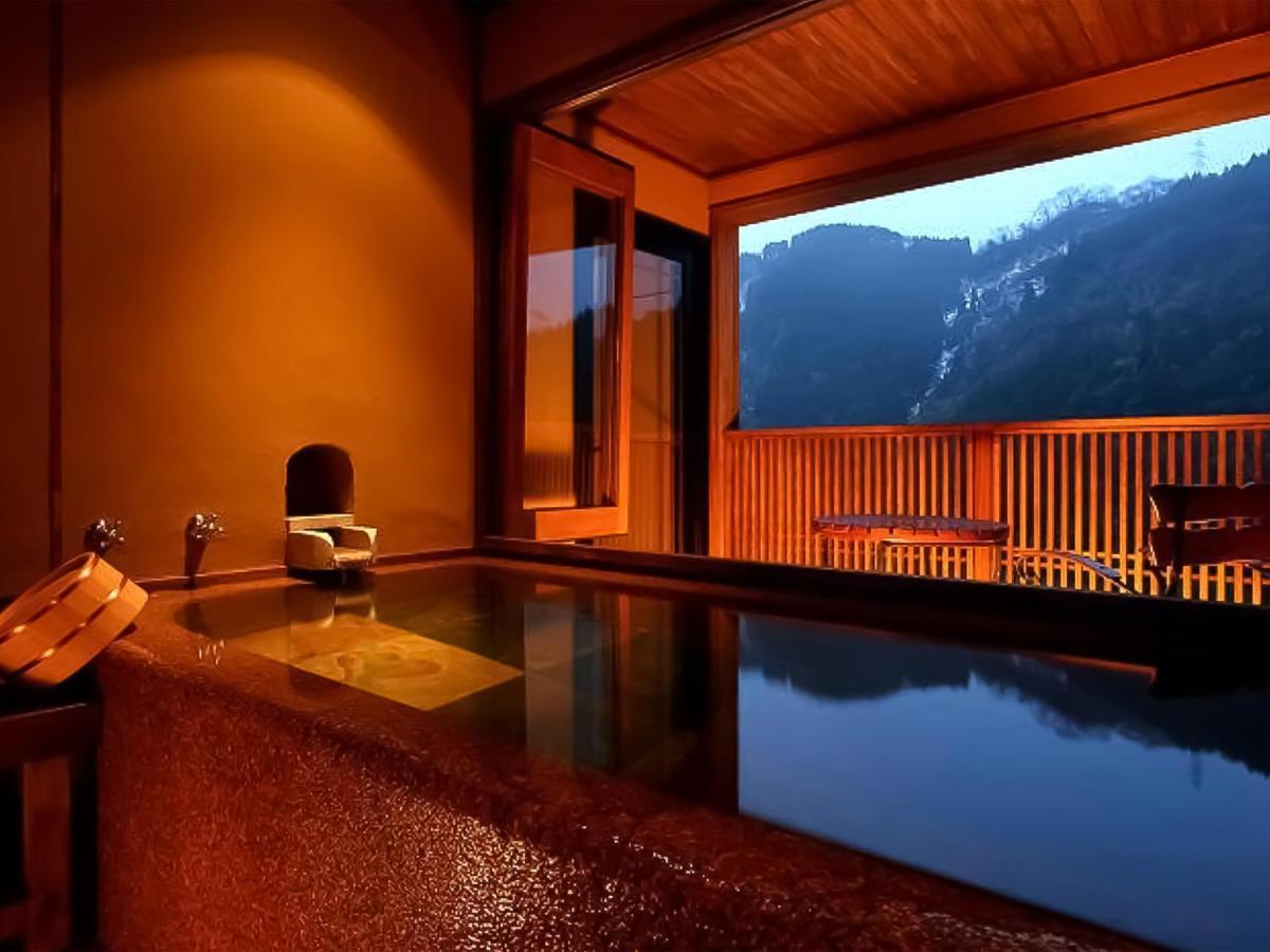 Hotel Sanrakuen Tonami Esterno foto